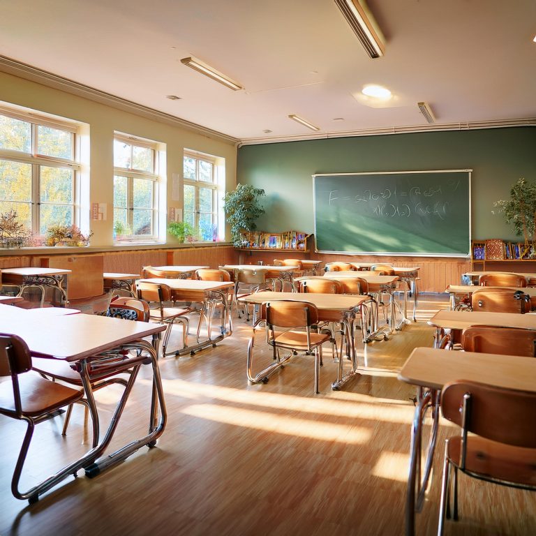 10 Effective Strategies to Foster a Strong Classroom Community Across All Grades