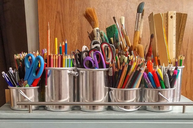 Top 12 Most Popular Free & Affordable Art Resources for Educators